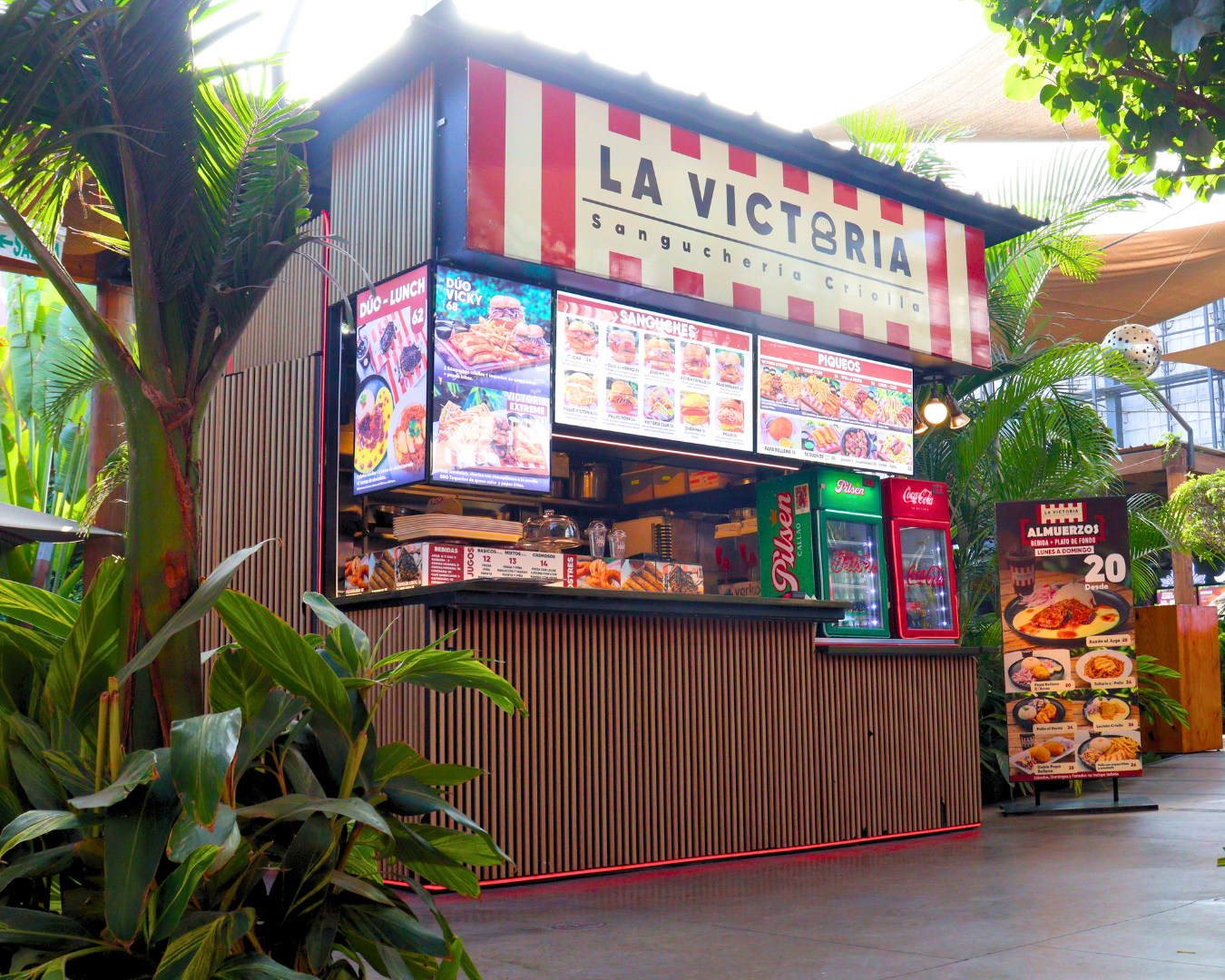 Frontis de La Victoria